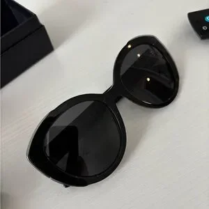 Prada | Accessories | Prada Black And White Marble Prys Oval  display picture 1
